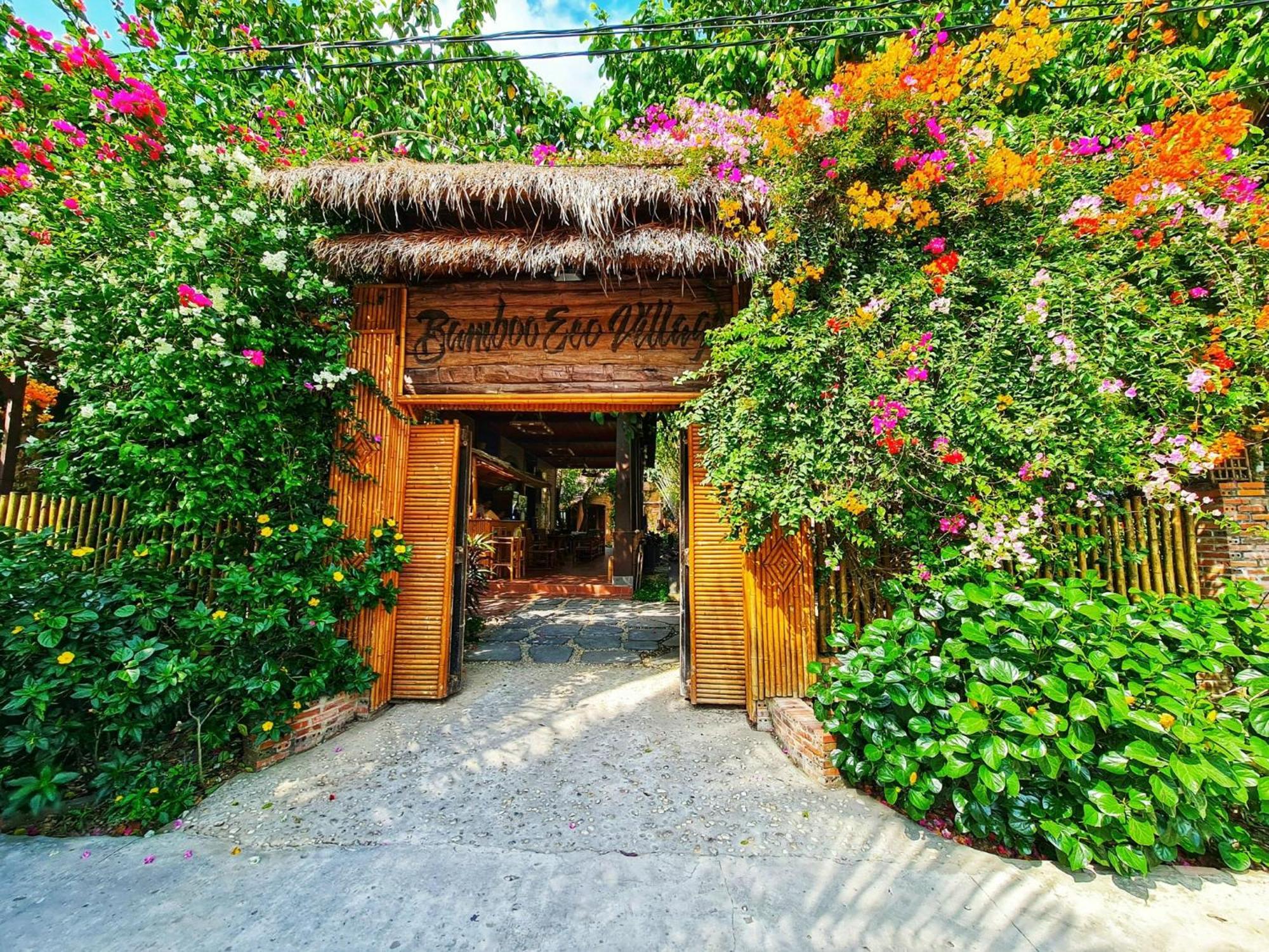 Bamboo Eco Village Can Tho Exterior foto